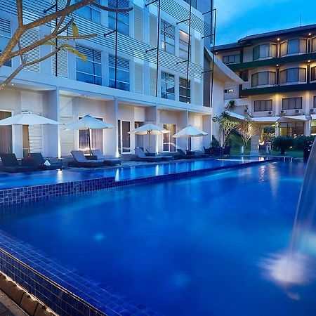 Grand Kecubung Hotel Pangkalanbuun Exteriör bild